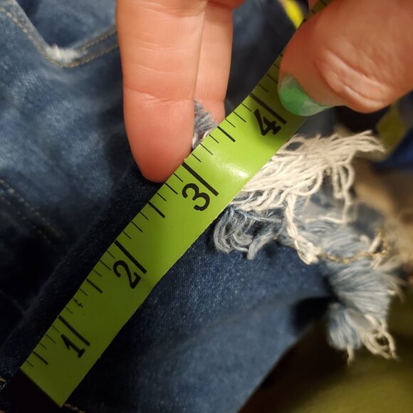 Kancan Cut Off Fringe Blue Jean Denim Shorts SIze 28 or a Size 6 Boho Cowgirl - Picture 2 of 13
